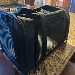 Brand New PET CARRIER
